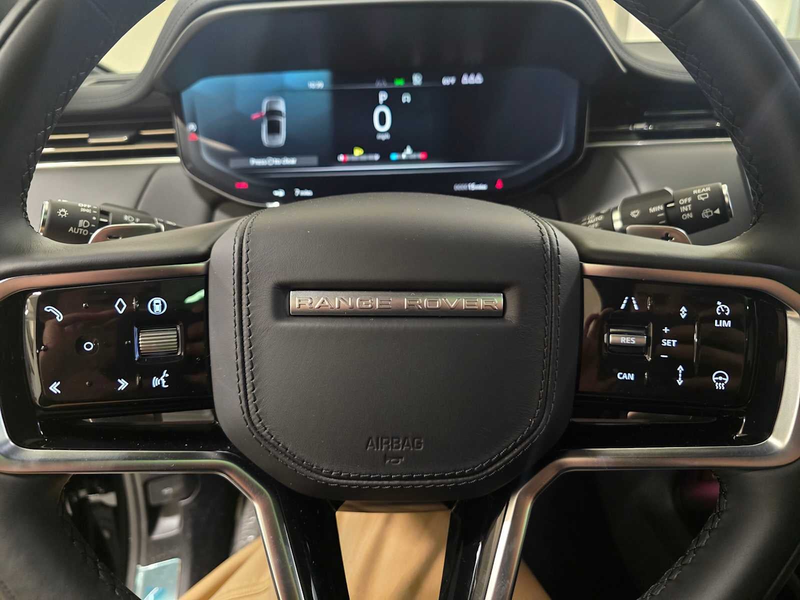 2026 Land Rover Range Rover Sport SE