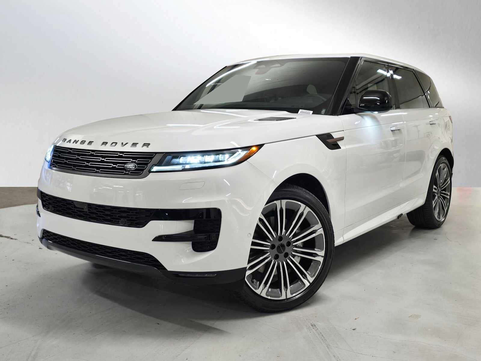 2026 Land Rover Range Rover Sport SE