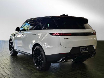 2026 Land Rover Range Rover Sport SE