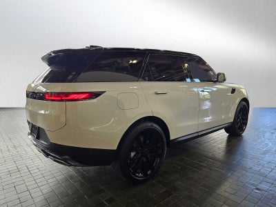 2026 Land Rover Range Rover Sport SE