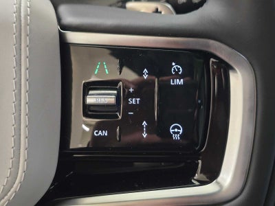 2026 Land Rover Range Rover Sport SE