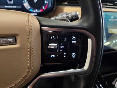 2025 Land Rover Range Rover Sport SE