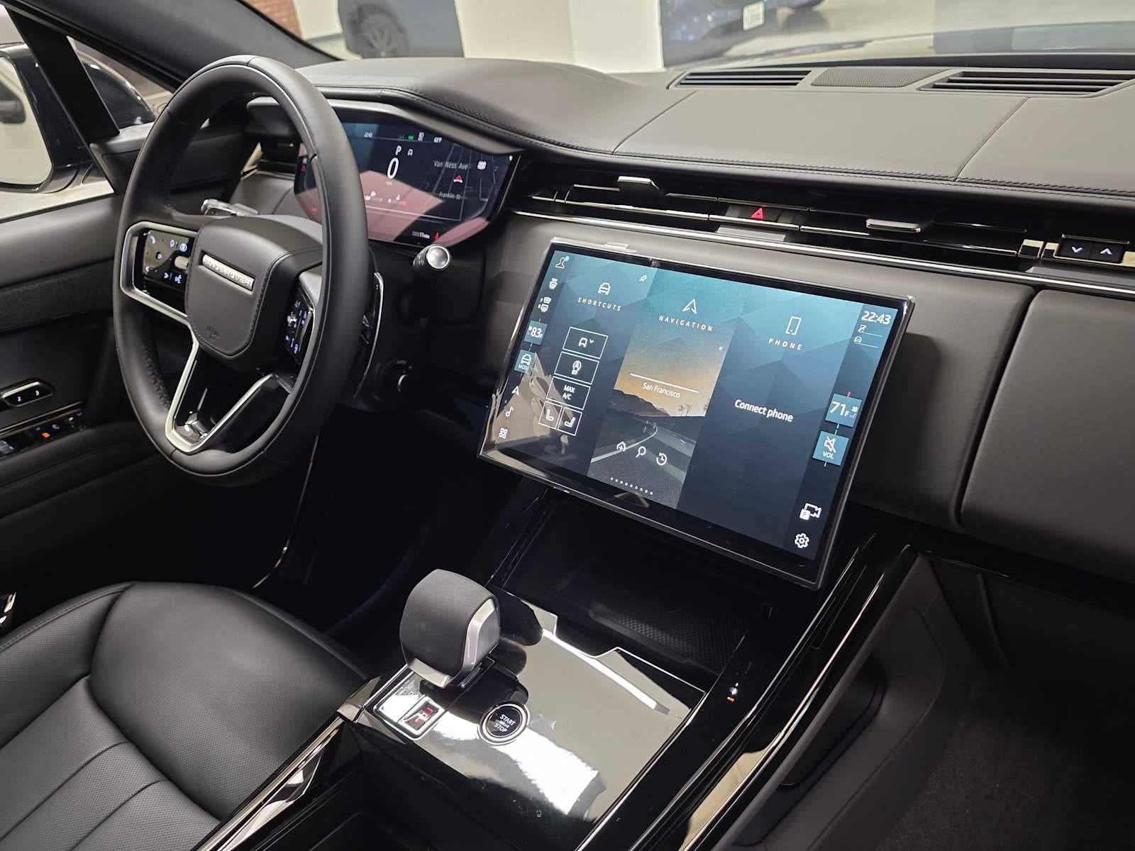 2026 Land Rover Range Rover Sport SE