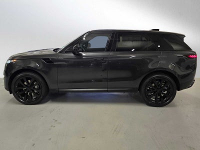2026 Land Rover Range Rover Sport SE