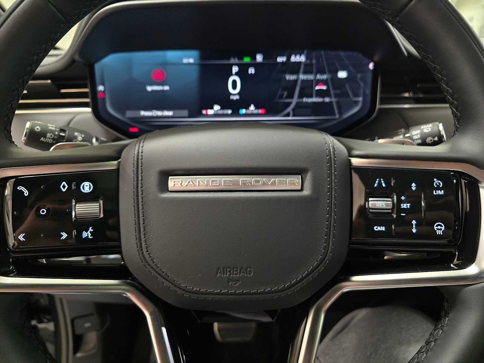 2026 Land Rover Range Rover Sport SE