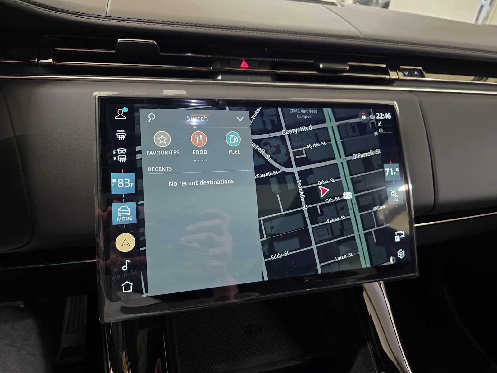 2026 Land Rover Range Rover Sport SE