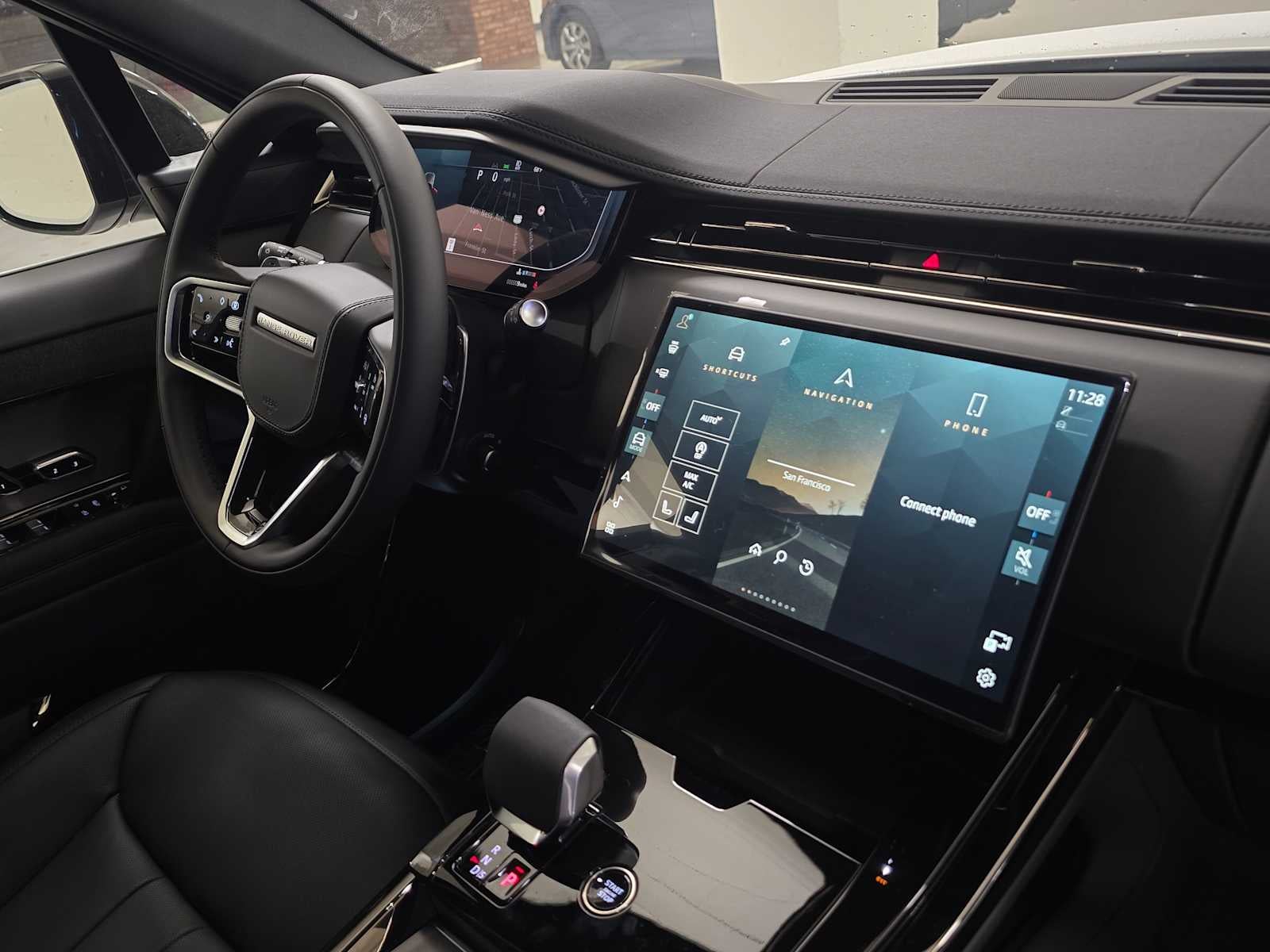 2026 Land Rover Range Rover Sport SE