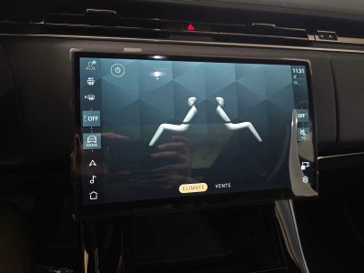 2026 Land Rover Range Rover Sport SE