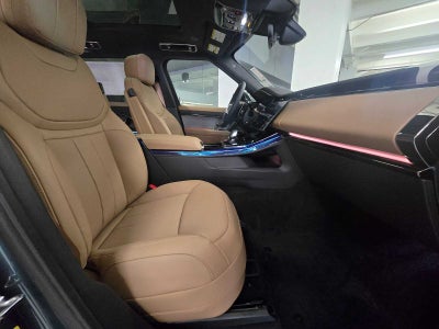 2026 Land Rover Range Rover Sport SE