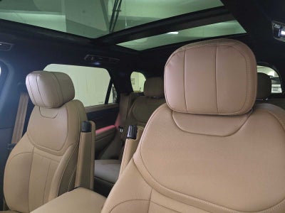 2026 Land Rover Range Rover Sport SE