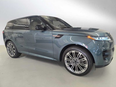 2026 Land Rover Range Rover Sport SE