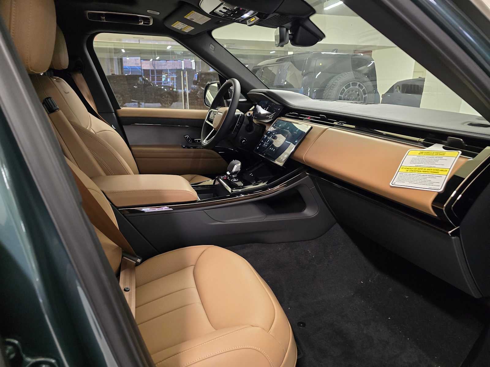 2026 Land Rover Range Rover Sport SE