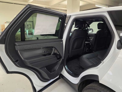 2026 Land Rover Range Rover Sport SE