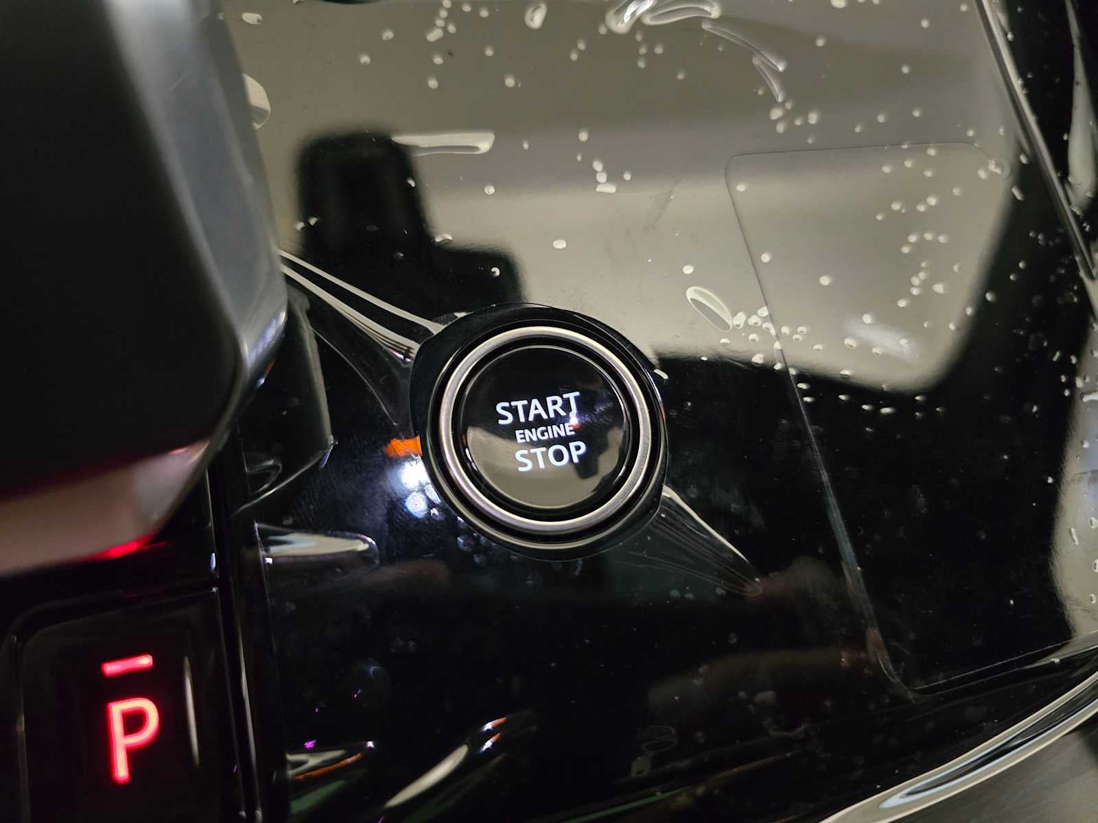 2026 Land Rover Range Rover Sport SE