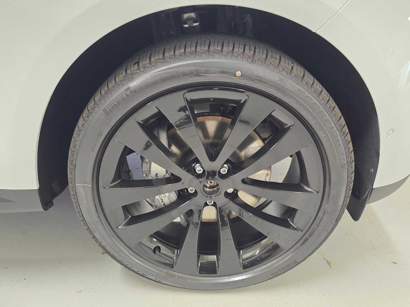 2026 Land Rover Range Rover Sport SE