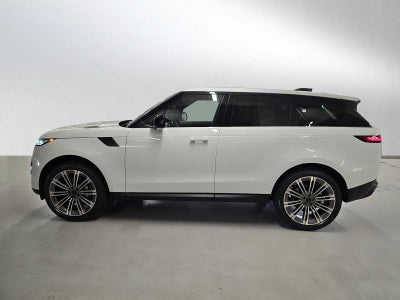 2026 Land Rover Range Rover Sport SE