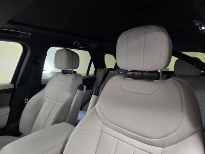 2026 Land Rover Range Rover Sport SE