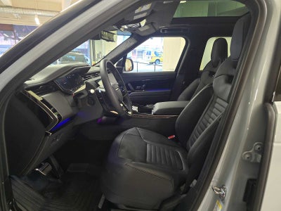 2026 Land Rover Range Rover Sport SV