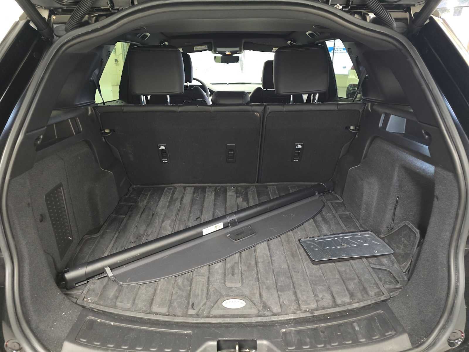 2025 Land Rover Discovery Sport Dynamic SE