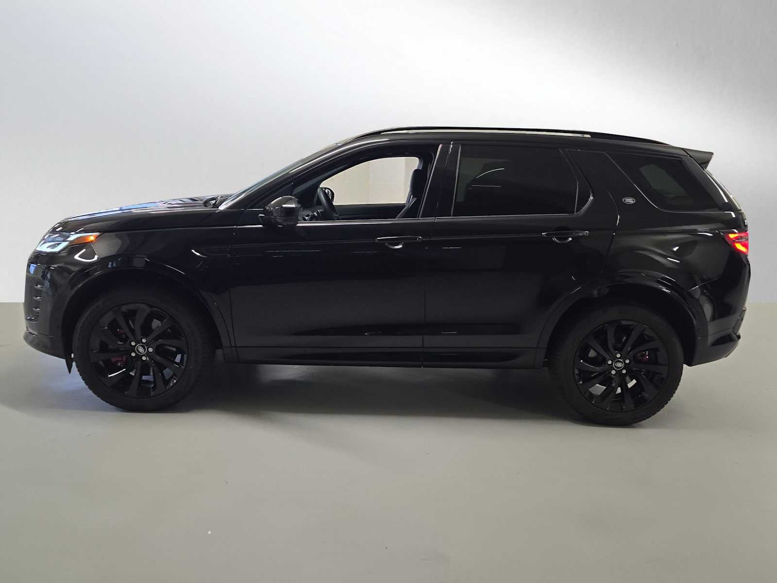 2025 Land Rover Discovery Sport Dynamic SE