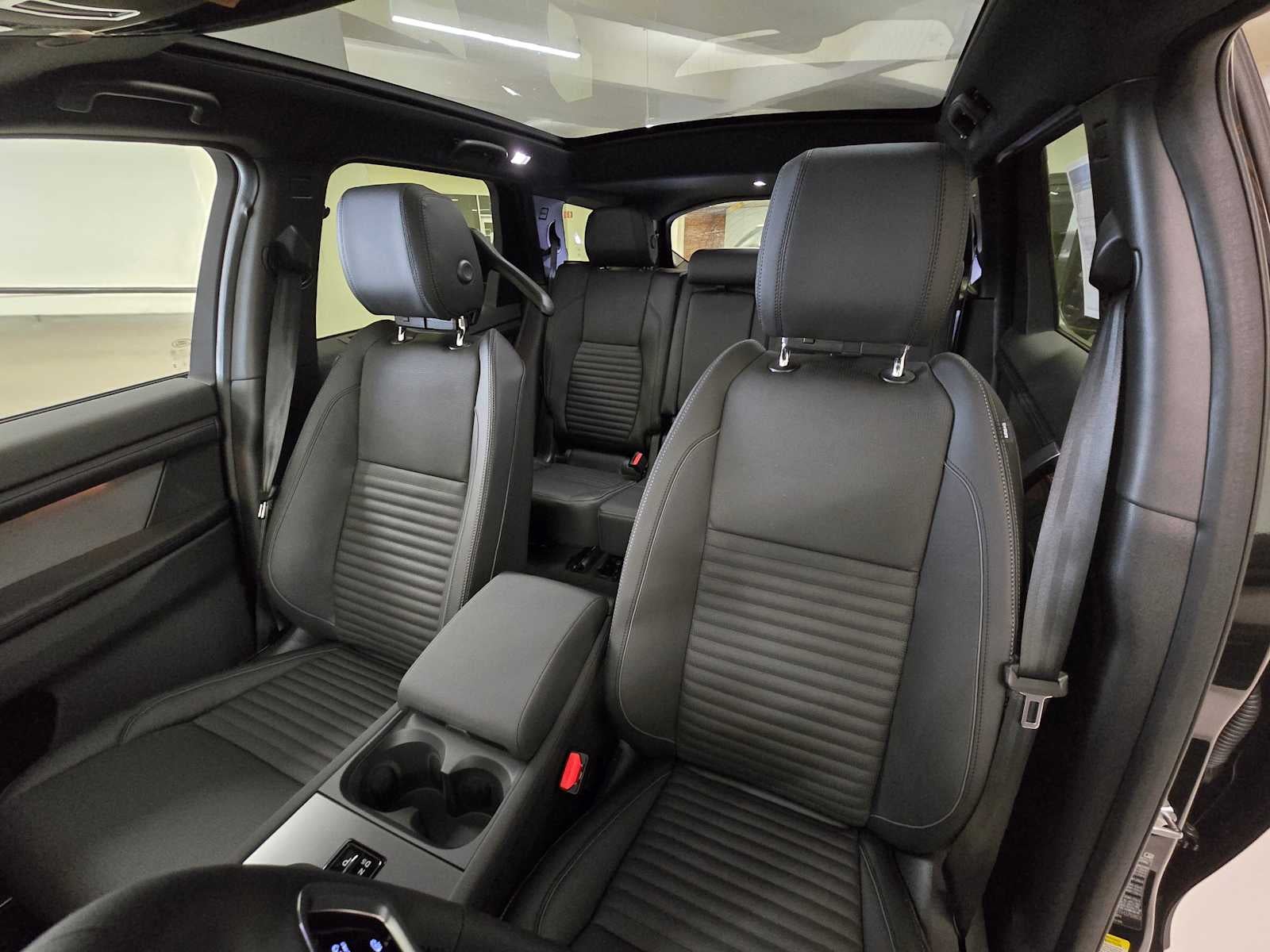 2026 Land Rover Discovery Sport Landmark