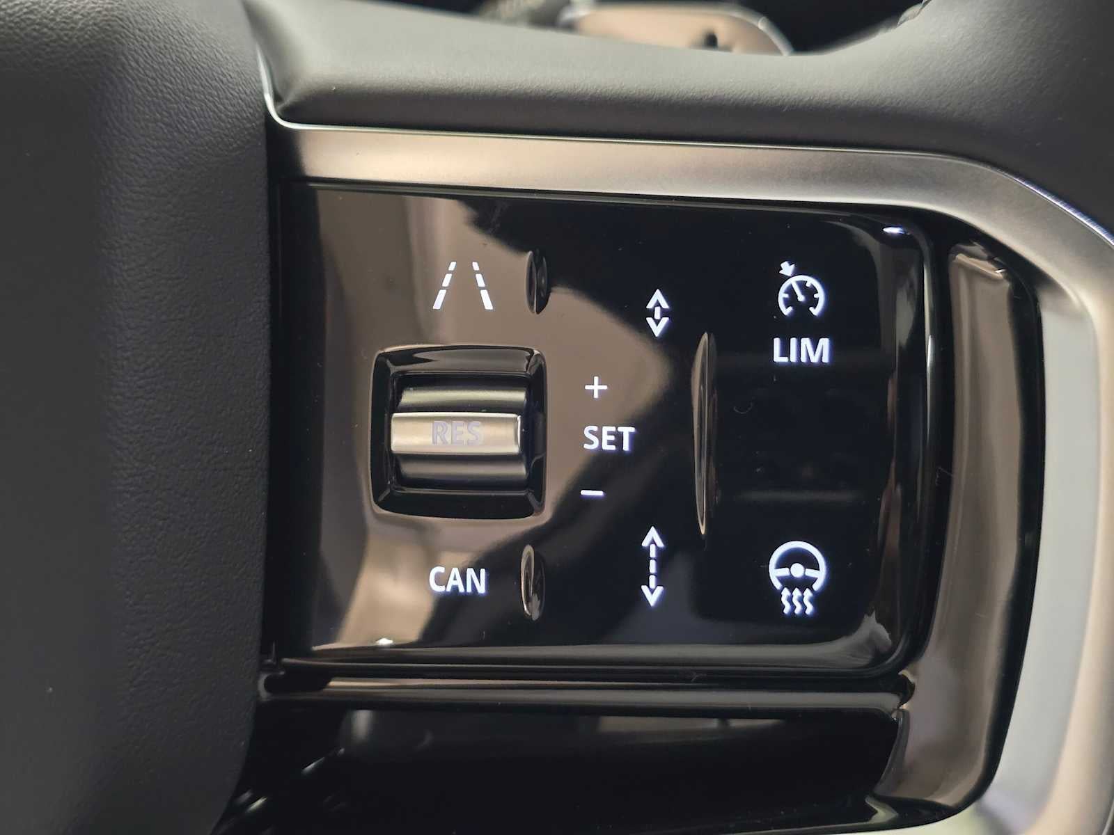 2026 Land Rover Discovery Sport Landmark