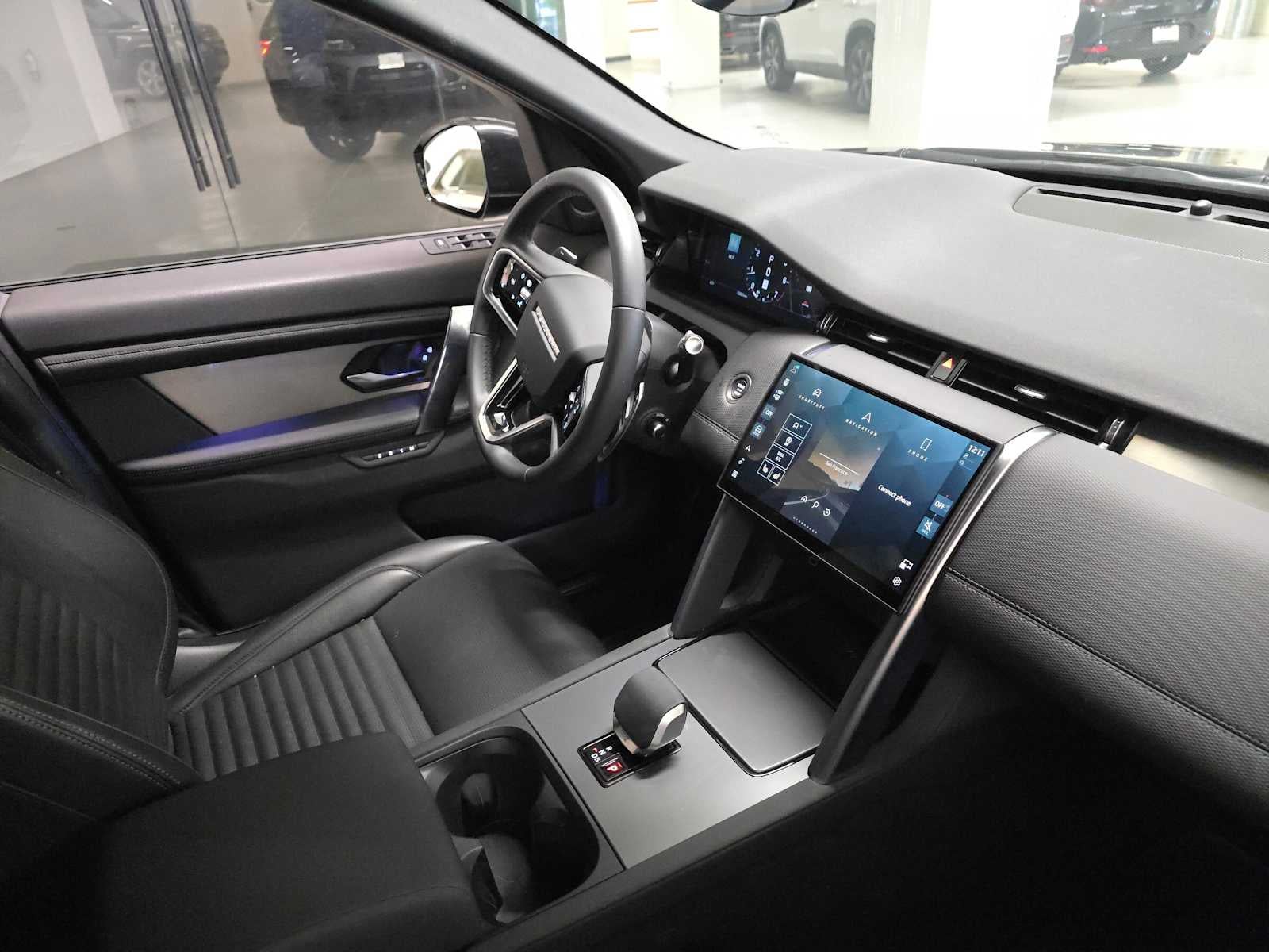 2025 Land Rover Discovery Sport Dynamic SE