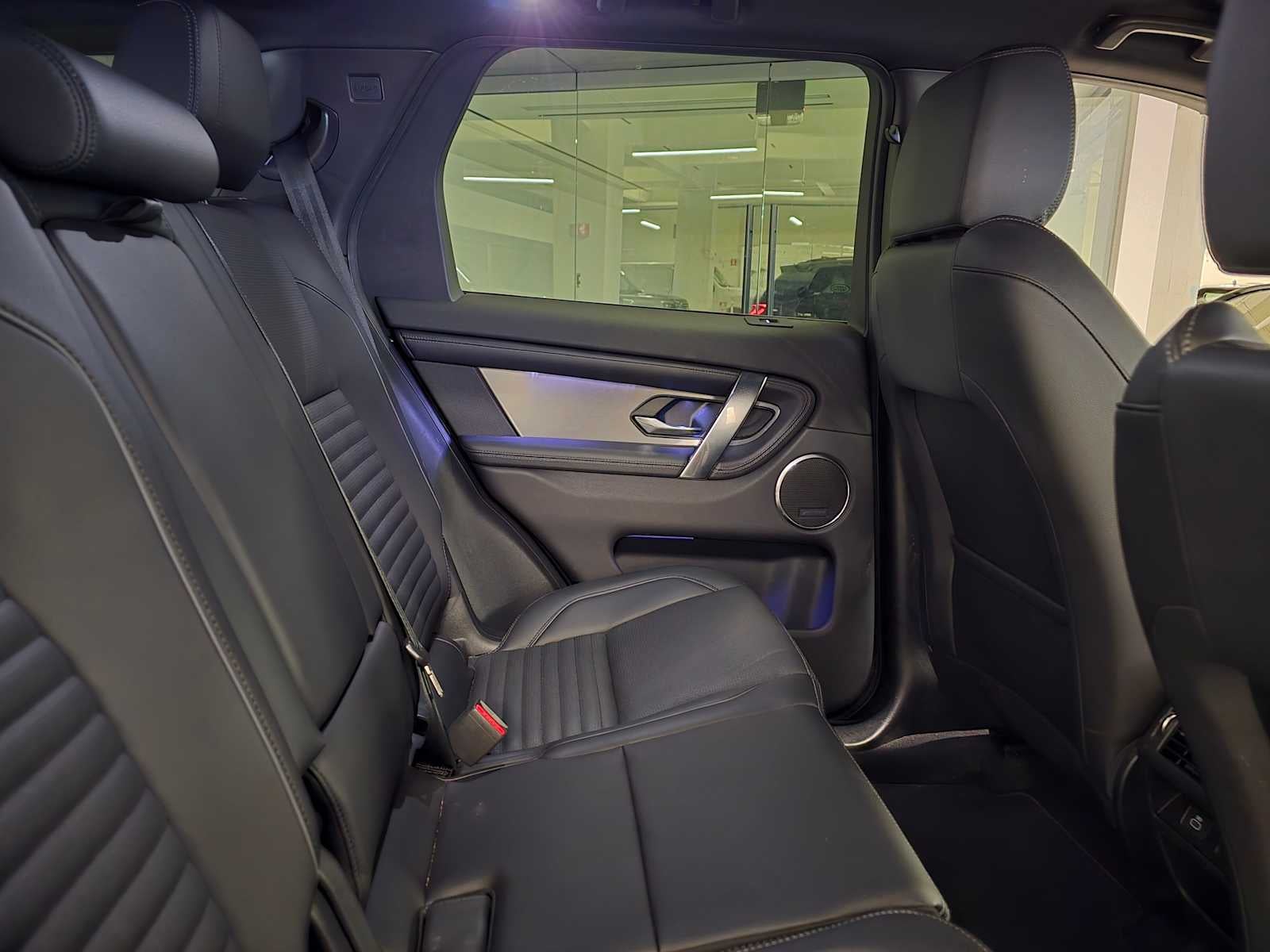 2025 Land Rover Discovery Sport Dynamic SE