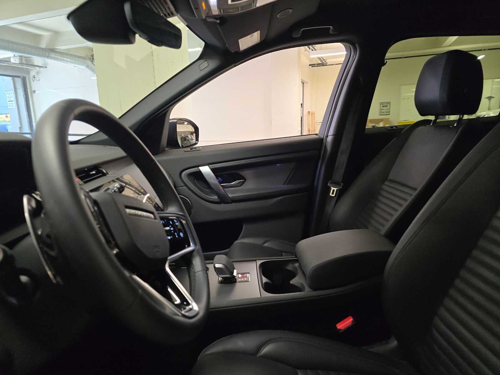 2025 Land Rover Discovery Sport Dynamic SE