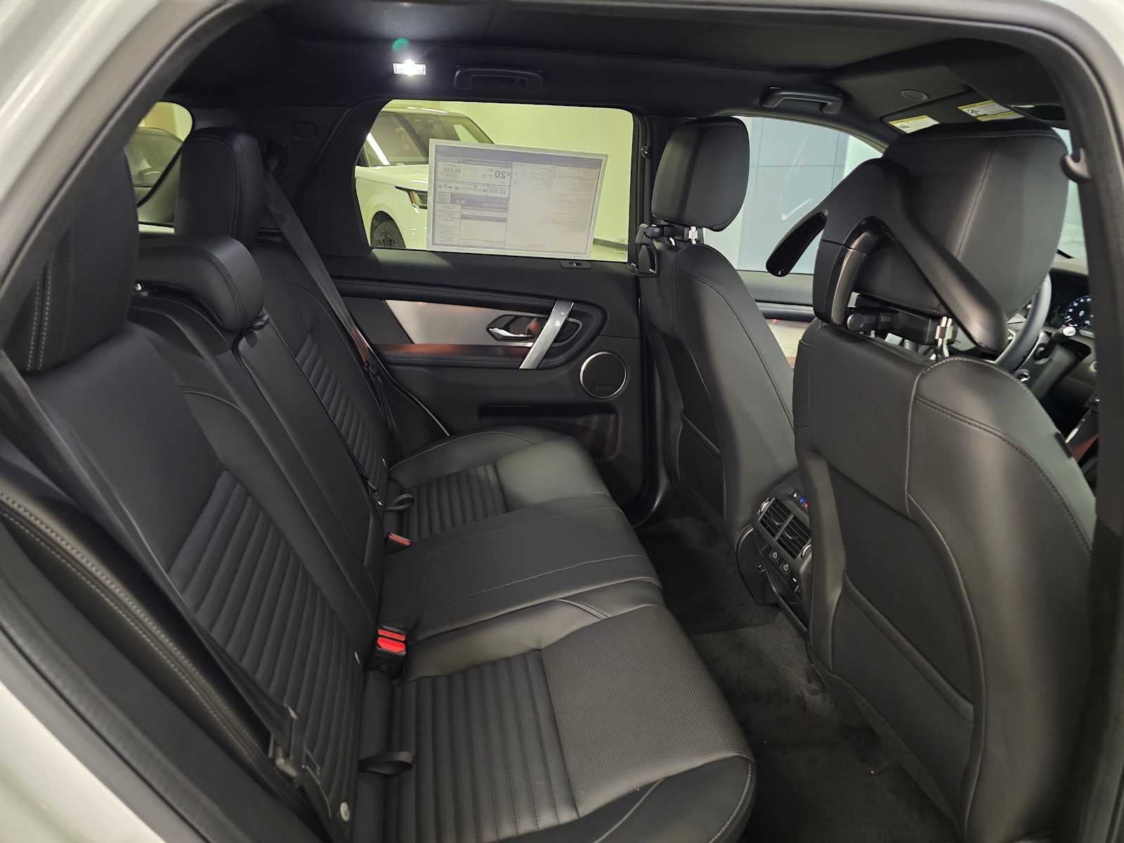 2025 Land Rover Discovery Sport Dynamic SE