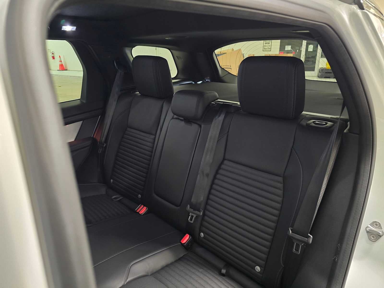 2025 Land Rover Discovery Sport Dynamic SE