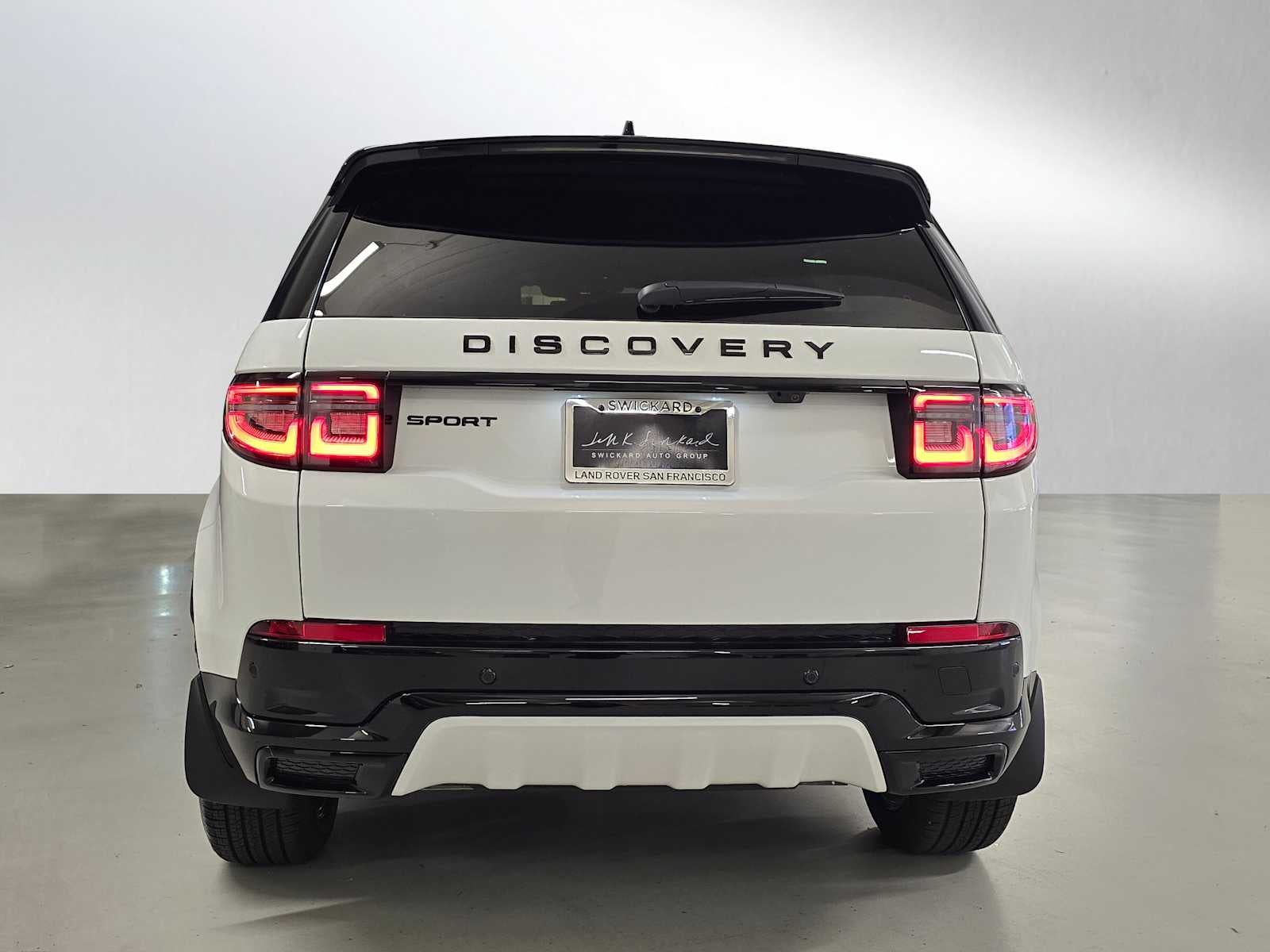 2025 Land Rover Discovery Sport Dynamic SE