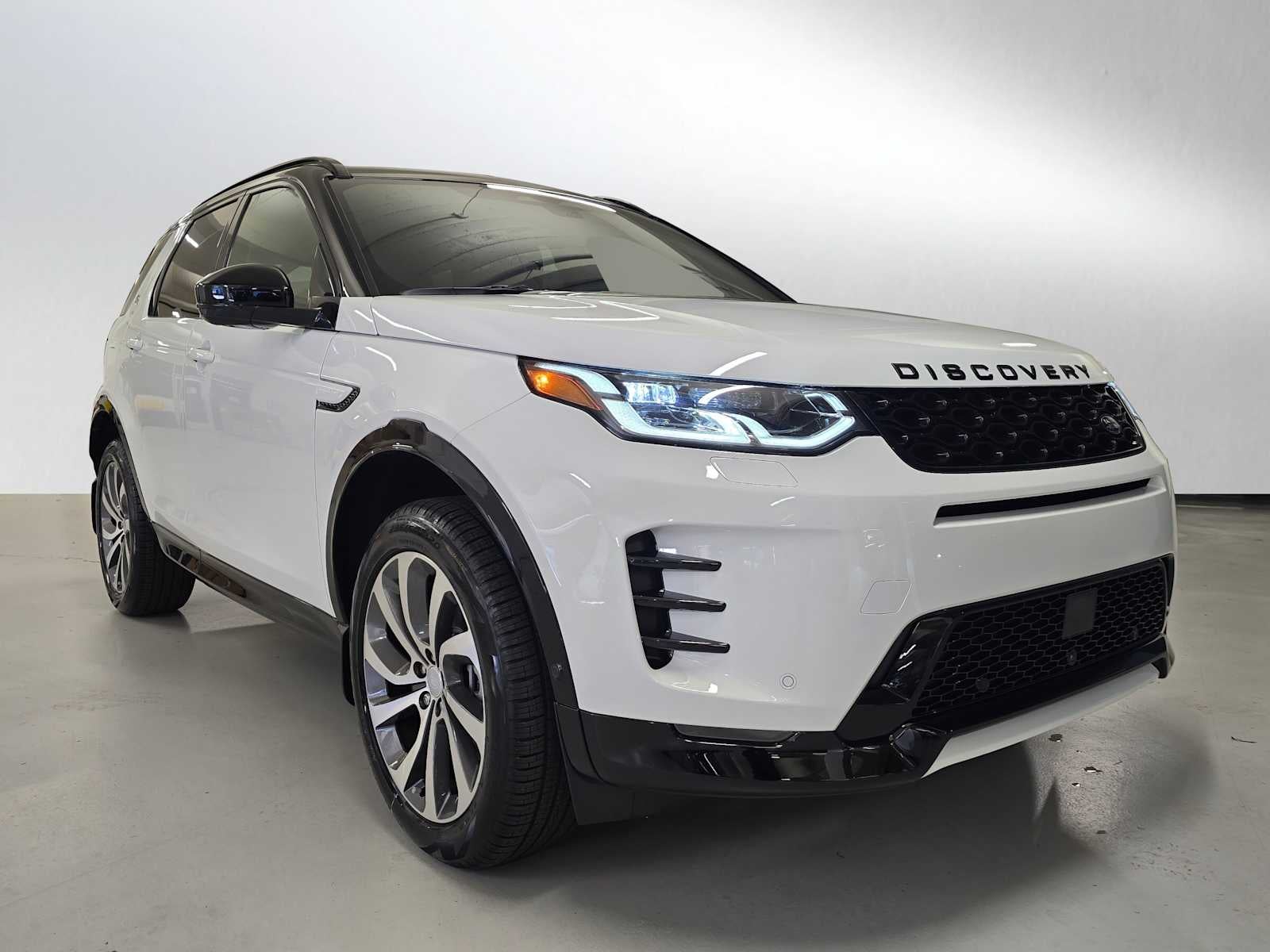 2025 Land Rover Discovery Sport Dynamic SE