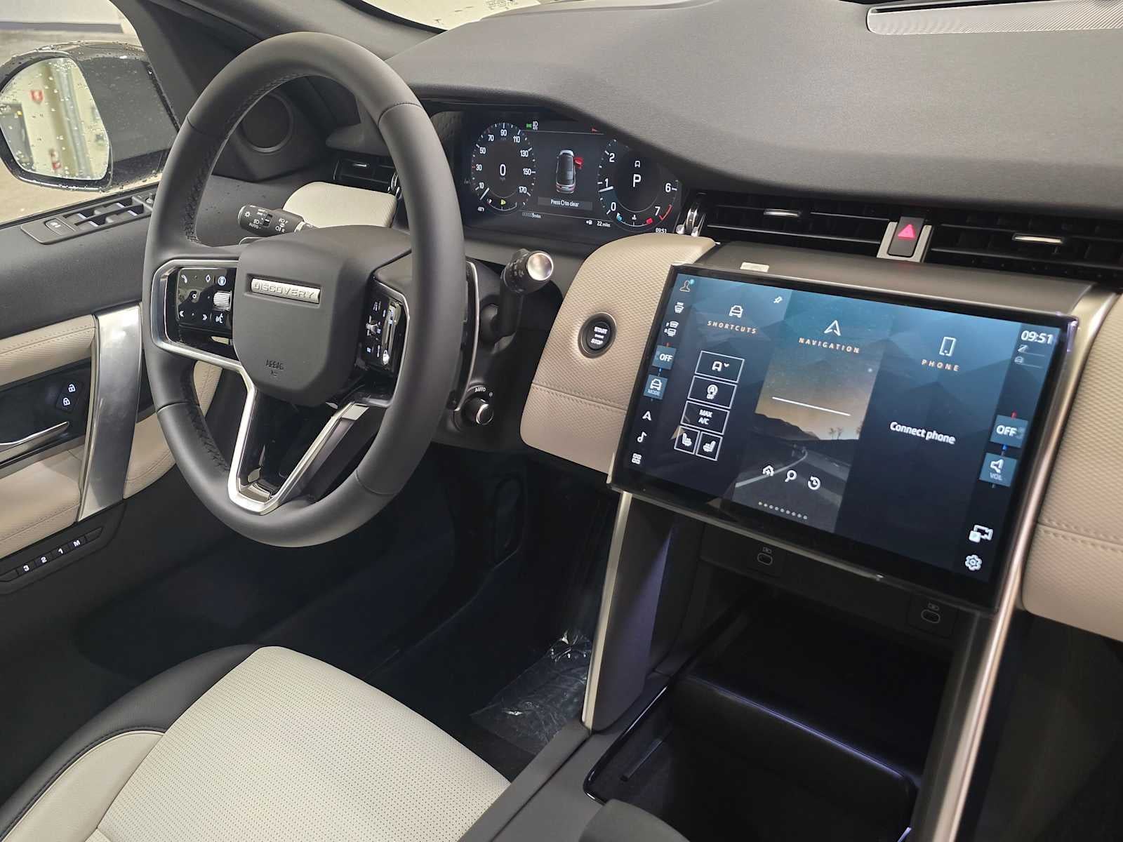 2026 Land Rover Discovery Sport Landmark