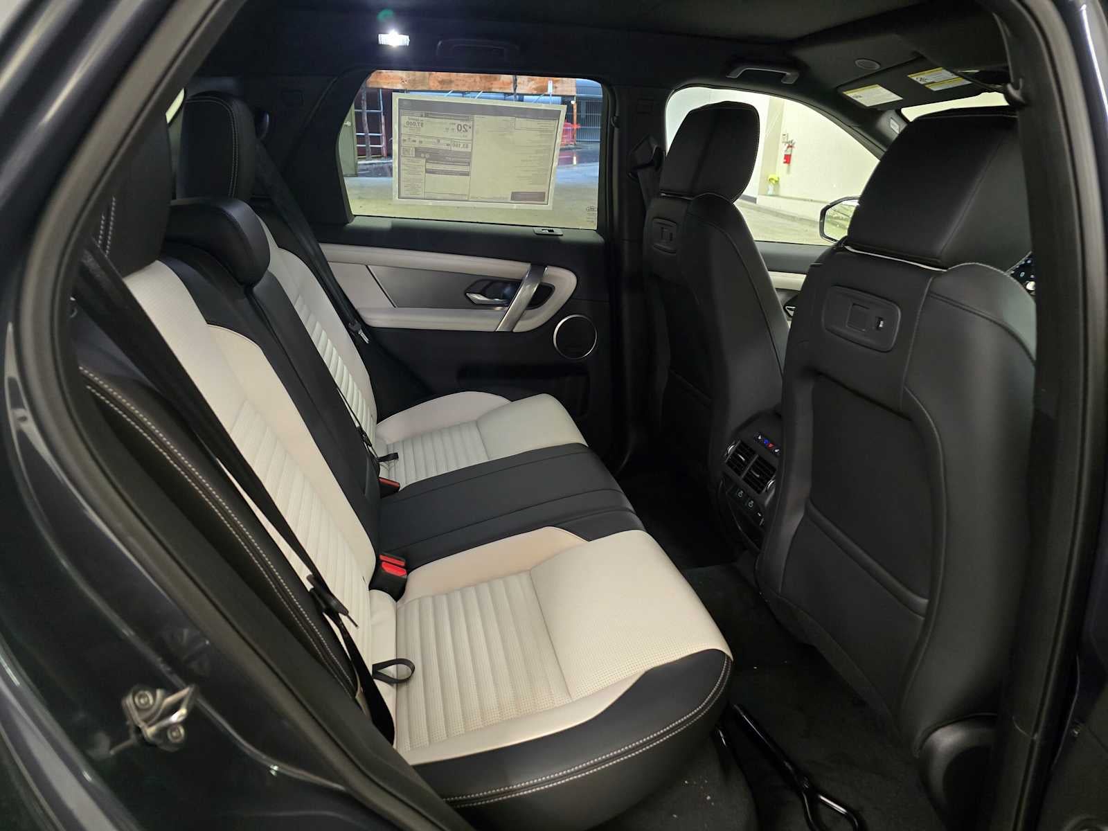 2026 Land Rover Discovery Sport Landmark