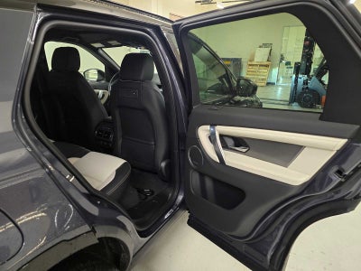 2026 Land Rover Discovery Sport Landmark