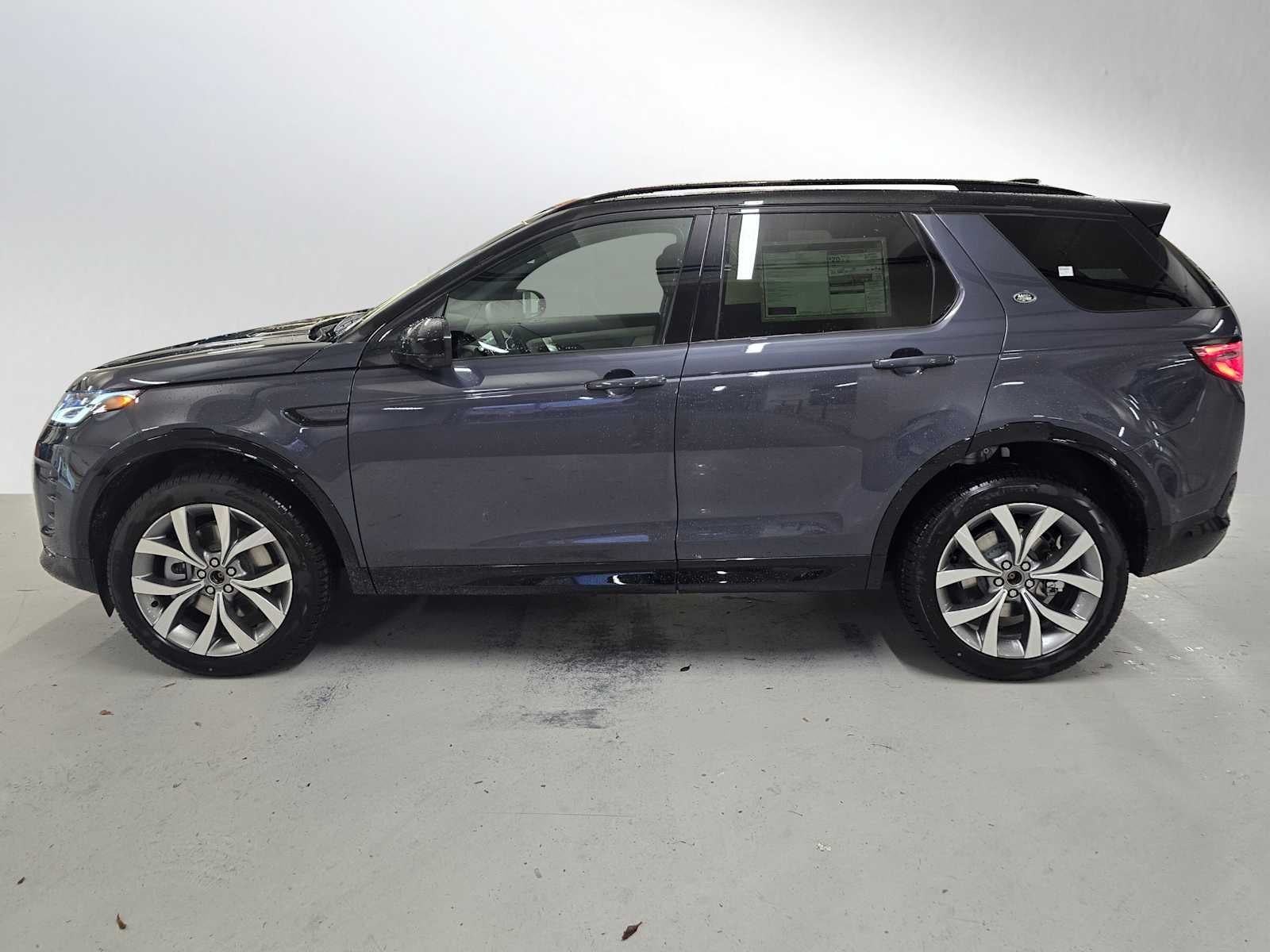 2026 Land Rover Discovery Sport Landmark