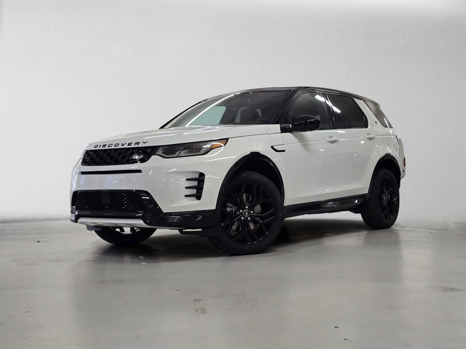 2026 Land Rover Discovery Sport Landmark