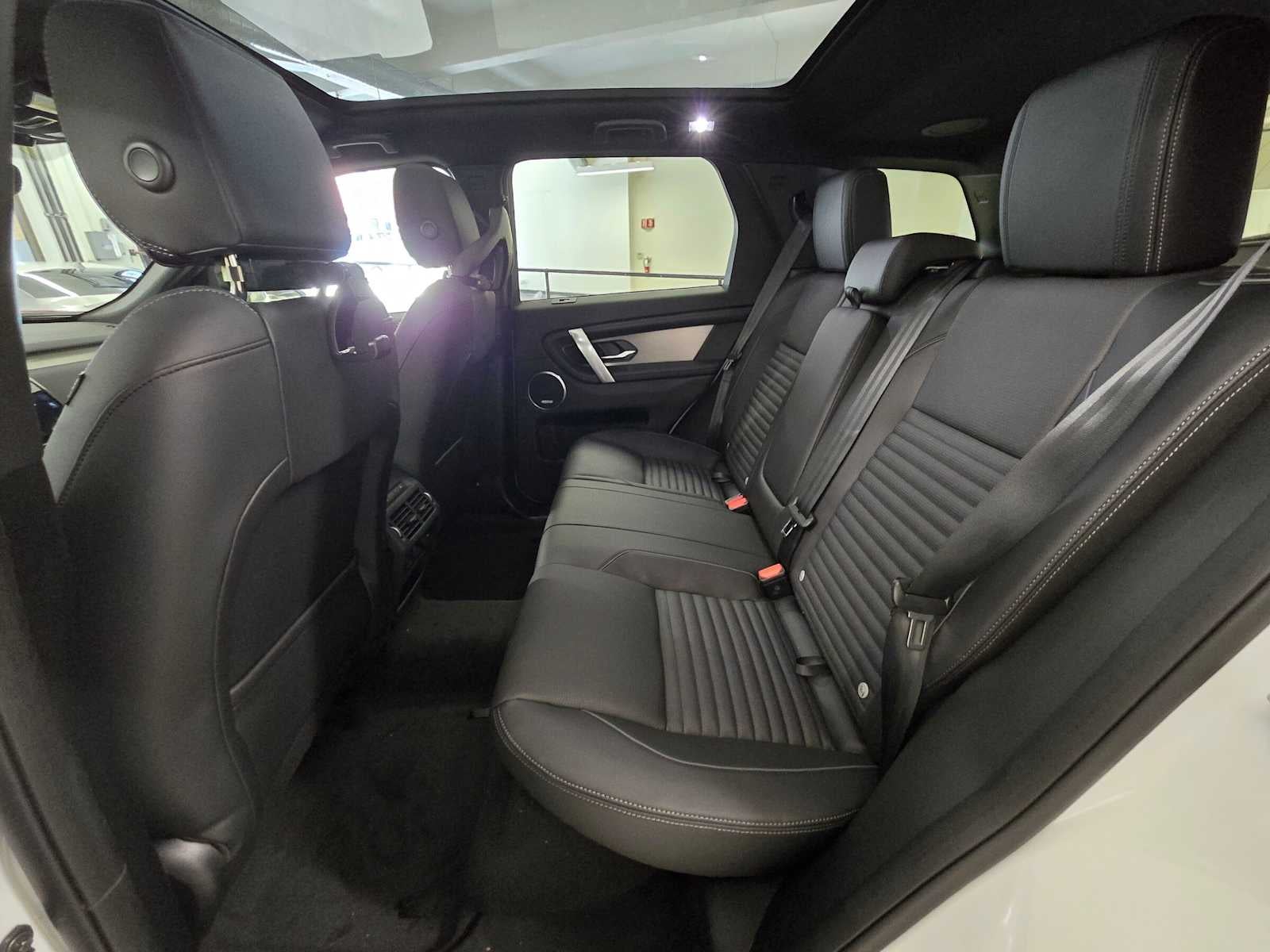 2026 Land Rover Discovery Sport Landmark