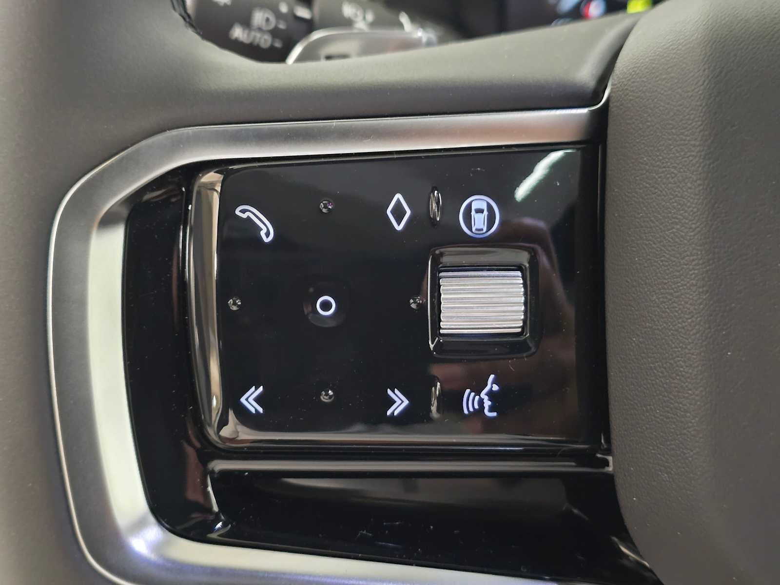 2026 Land Rover Discovery Sport Landmark