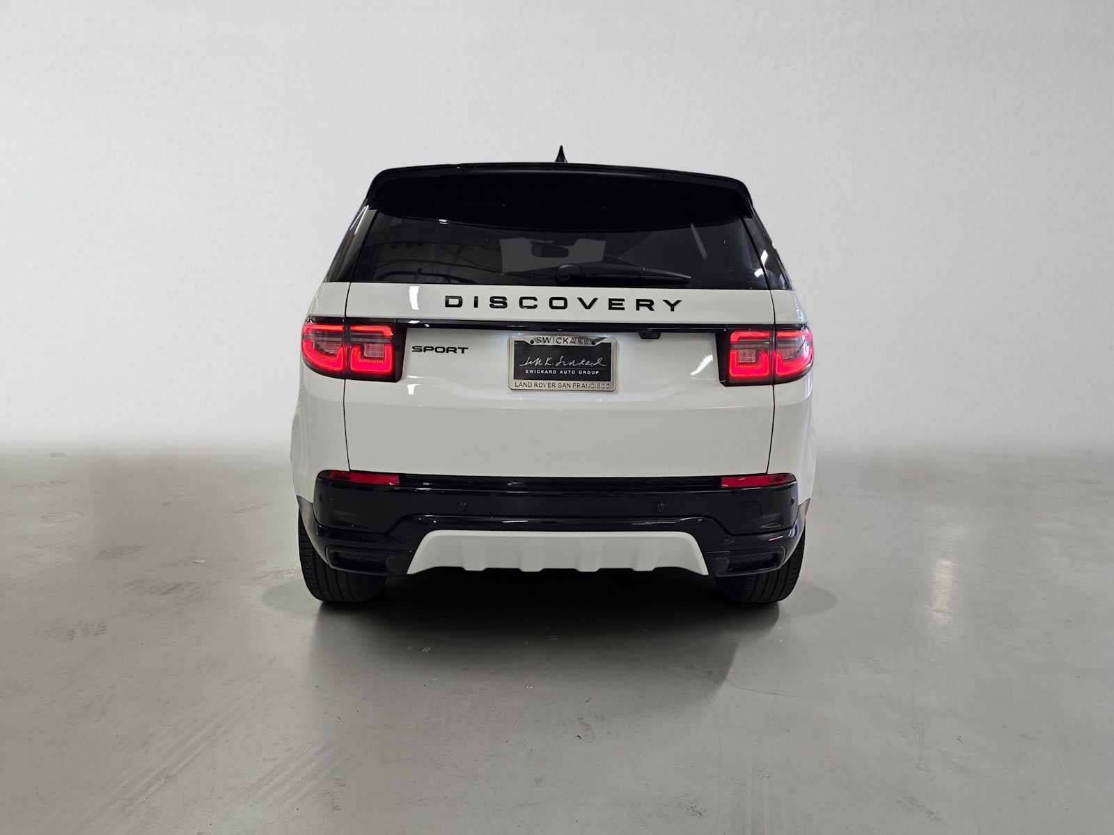 2026 Land Rover Discovery Sport Landmark