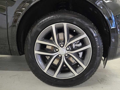 2026 Land Rover Discovery Sport Landmark