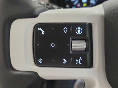 2026 Land Rover Defender X-Dynamic SE 110 P400