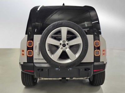 2026 Land Rover Defender X-Dynamic SE 110 P400