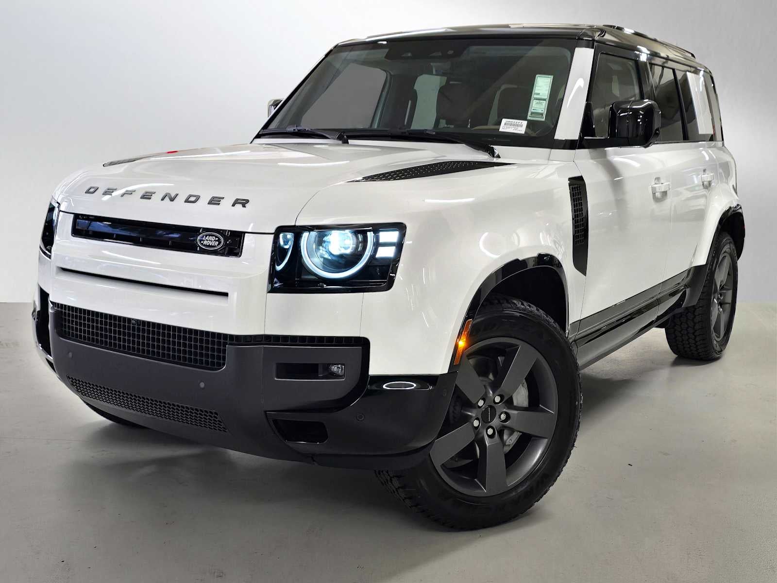 2026 Land Rover Defender X-Dynamic SE 110 P400