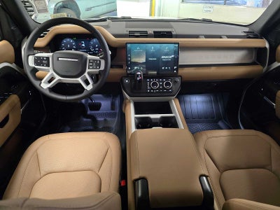 2026 Land Rover Defender X-Dynamic SE 110 P400