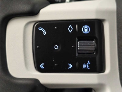 2026 Land Rover Defender X-Dynamic SE 110 P400