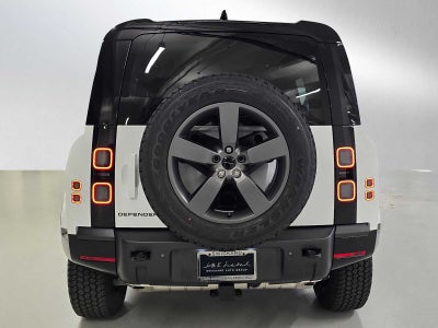 2026 Land Rover Defender X-Dynamic SE 110 P400