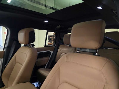 2026 Land Rover Defender X-Dynamic SE 110 P400