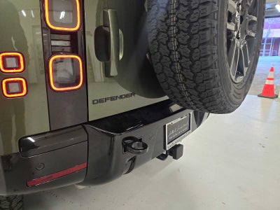 2026 Land Rover Defender X-Dynamic SE 110 P400